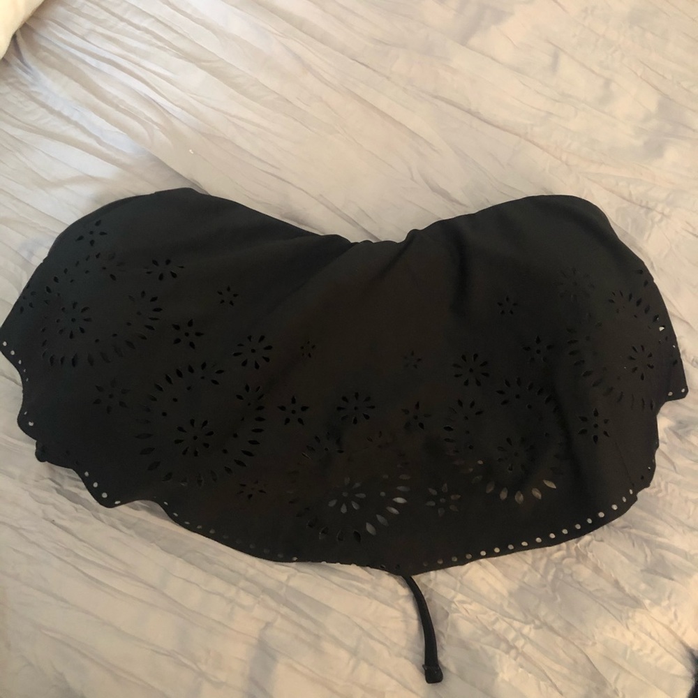 Black Strapless Bathing Suit Top